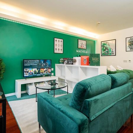 Maevela Apartments - Top Floor Rolex Themed Studio Apt Inside The Cube, Mailbox - Free Netflix & Wifi Birmingham Zewnętrze zdjęcie