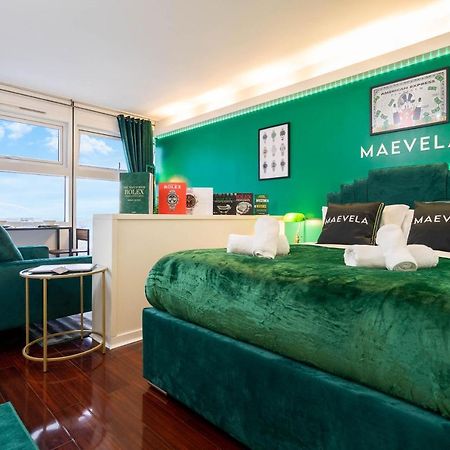 Maevela Apartments - Top Floor Rolex Themed Studio Apt Inside The Cube, Mailbox - Free Netflix & Wifi Birmingham Zewnętrze zdjęcie