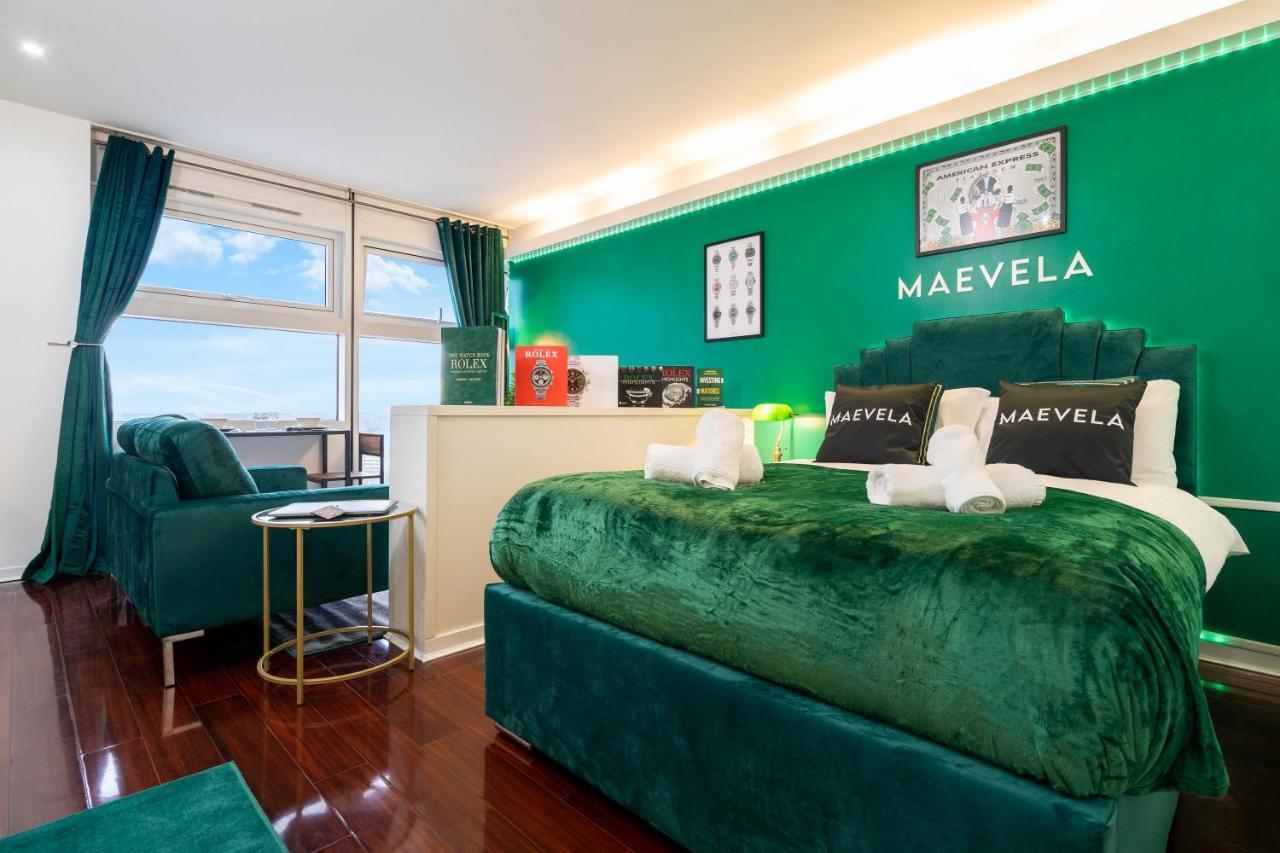 Maevela Apartments - Top Floor Rolex Themed Studio Apt Inside The Cube, Mailbox - Free Netflix & Wifi Birmingham Zewnętrze zdjęcie