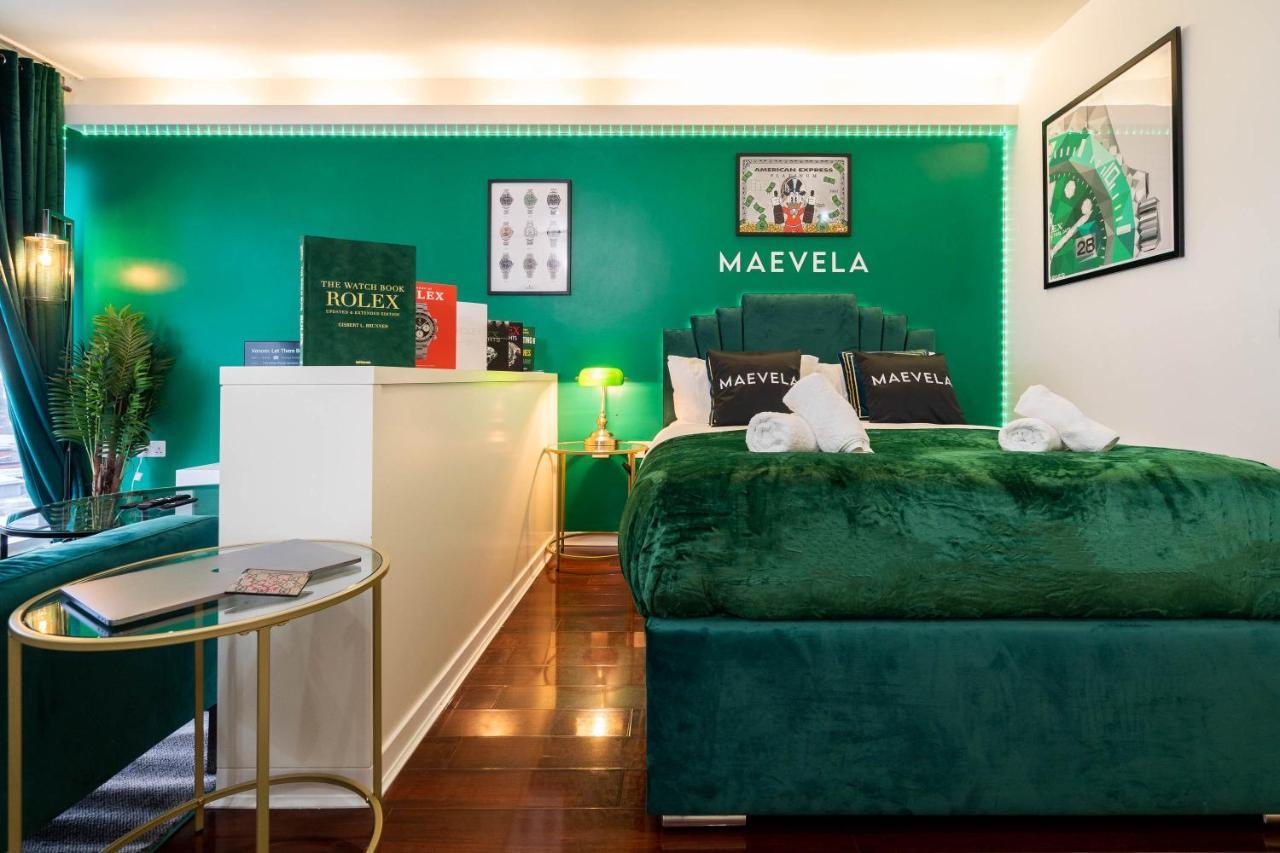 Maevela Apartments - Top Floor Rolex Themed Studio Apt Inside The Cube, Mailbox - Free Netflix & Wifi Birmingham Zewnętrze zdjęcie